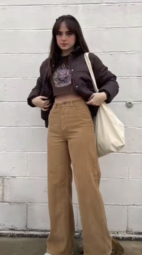 Brown Jeans Outfit Winter, Light Brown Jeans Outfit, Brown Jeans Outfit, Light Brown Jeans, Jeans Outfit Winter, Dope Fits, Shoes Ideas, Brown Jeans, Sweet Night