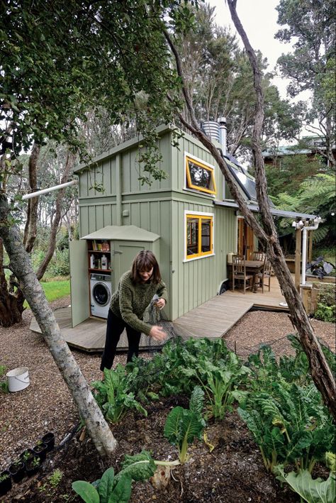 20x8 Tiny House, Tiny House With Garden, Tiny House With Courtyard, Wabi House, Concrete Tiny House, Shepard Hut, Library House, Tiny House Exterior, Cozy Cabins