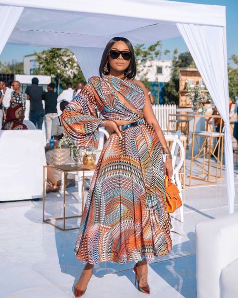 BellaNaija Style Best Dressed – Johnnie Walker Warrior Polo November Wedding Guest Outfits, Bonang Matheba, Style Collab, Christmas Outfits Women, Wedding Guest Style, Classy Dress Outfits, Vintage Gowns, African Print Fashion Dresses, African Print Fashion