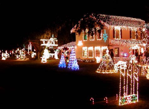 View of a house in Melrose decorated for Christmas. #flachristmas State Archives of Florida, Florida Memory, http://floridamemory.com/items/show/253723 Exterior Christmas Lights, Chris Mclean, Diy Christmas Lights, Christmas Light Installation, Hanging Christmas Lights, Christmas Light Displays, Christmas Lighting, Outdoor Christmas Lights, Decorating With Christmas Lights