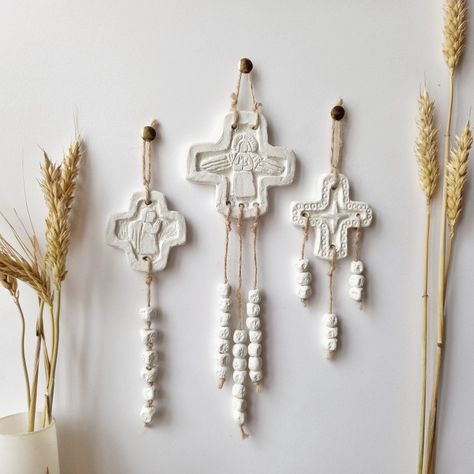 Ceramic Crosses Ideas, Christian Ceramics, Clay Cross, Blessing Beads, Classroom Art Projects, Plaster Wall Art, Clay Wall Art, Ceramic Wall Art, Deco Boheme