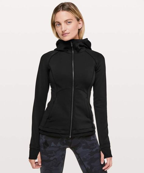 Lululemon Stopover Jacket Lululemon Outfit Winter, Sports Jacket Outfit, Lululemon Jackets, Athleisure Brands, Classic Corvette, Lululemon Outfits, Lululemon Define, Lululemon Define Jacket, Define Jacket