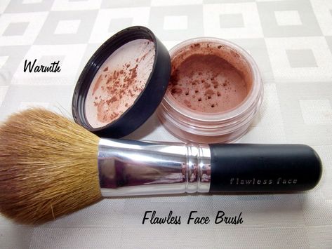 Bare Minerals Makeup, Makeup Tips For Older Women, Flawless Face, Bare Minerals, Best Face, Body Makeup, Face Brush, Natural Tan, Best Face Products