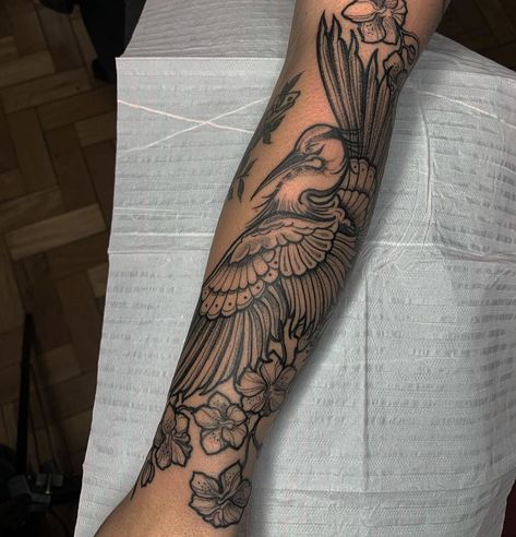 Cool Nature Tattoos, Cool Nature, Tattoos For Black Skin, Red Ink Tattoos, Leg Tattoos Women, Pretty Tattoos For Women, Dope Tattoos For Women, Stylist Tattoos, Bird Tattoo