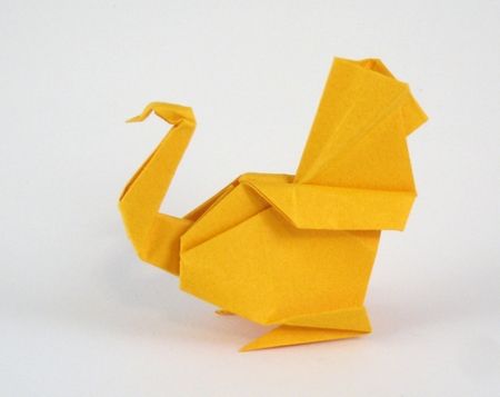 origami turkey Origami Swallow, Origami Turkey, Origami Horse, Turkey Easy, Origami Bird, Creative Diy Gifts, Cool Paper Crafts, Book Origami, Money Origami