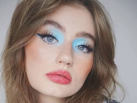 Pastel Eyeshadow Looks, Pastel Makeup Looks, Makeup Looks For Summer, Baby Blue Eyeshadow, Spring Eye Makeup, Looks For Summer, Makeup Looks To Try, Monochromatic Makeup, Pastel Eyeshadow