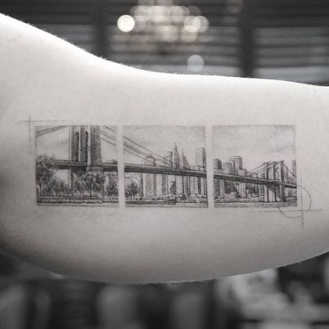 Brooklyn bridge tattoo (IG photo by @mr.k_tats) City Skyline Tattoo, Nyc Skyline Tattoo, Berg Tattoo, Bridge Tattoo, Skyline Tattoo, New York Tattoo, Nyc Tattoo, Cactus Tattoo, K Tattoo