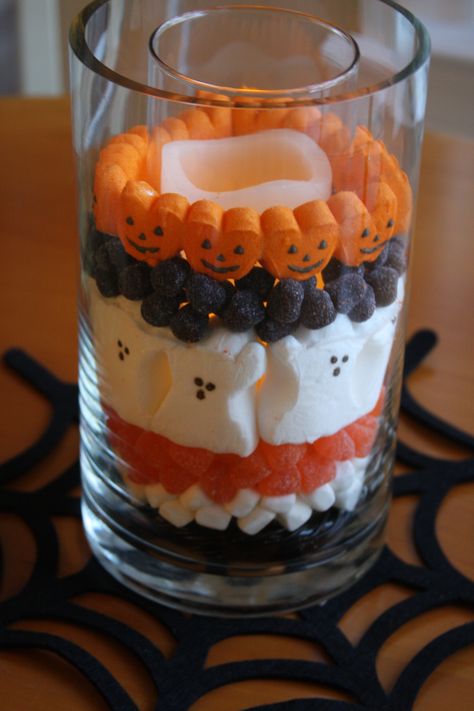 Halloween Candy Candelabra (peeps and an LED candle) #ExpressYourPeepsonality Halloween Peeps Ideas, Diy Halloween Baby, Halloween Shower Ideas, Caramel Shake, Halloween Baby Shower Ideas, Halloween Peeps, Peeps Recipes, Halloween Candy Jar, Drink Favors