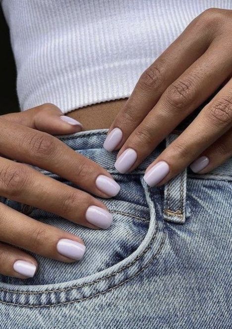 The most popular nail colors and nail trends of 2024 that I can't get enough of Summer Spring Nails, Popular Nail Colors, Summer Gel Nails, Squoval Nails, Bright Summer Nails, Nail Color Trends, Purple Nail Designs, Lavender Nails, Spring Nail Colors