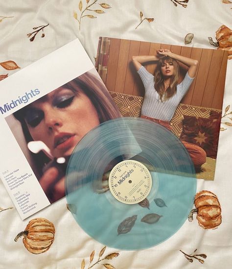 Midnights Vinyl, Midnights Taylor Swift, Taylor Swift Taylor Swift, Midnights Taylor, About Taylor Swift, Vinyl Aesthetic, Album Aesthetic, Vinyl Cd, Record Players