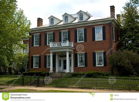 Federal Architecture | This home features the Federal style architecture. Nice wrought iron ... Front Fence And Gate, Fence Brick, Federal Architecture, Federal Style House, Fence And Gate, Front Fence, Colonial Style Homes, Architecture Wallpaper, Home Features