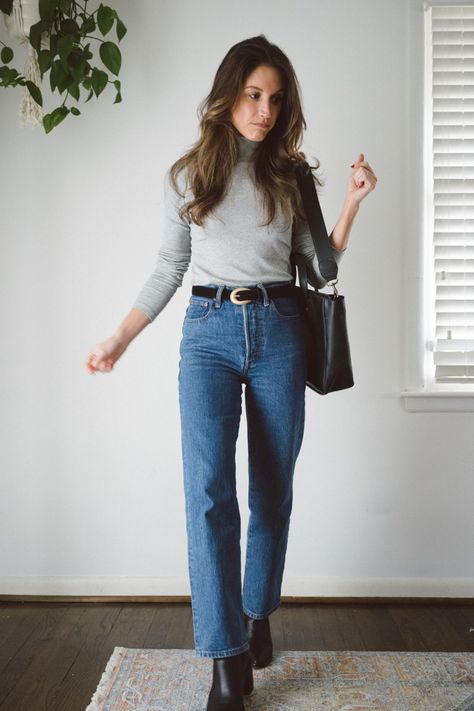 Business Casual Jeans, Dressy Jeans, Gray Turtleneck, Office Casual Outfit, Transition Outfits, Winter Outfit Inspiration, Casual Work Outfit, Winter Outfits For Work, Casual Work Outfits