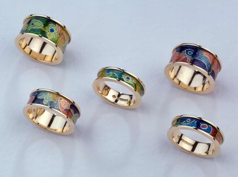 Enamel Rings, Cloisonne Jewelry, Antique Jewellery Designs, Metal Clay Jewelry, Porcelain Jewelry, Art Nouveau Jewelry, Gold Earrings Designs, Jewelry Images, Enamel Ring