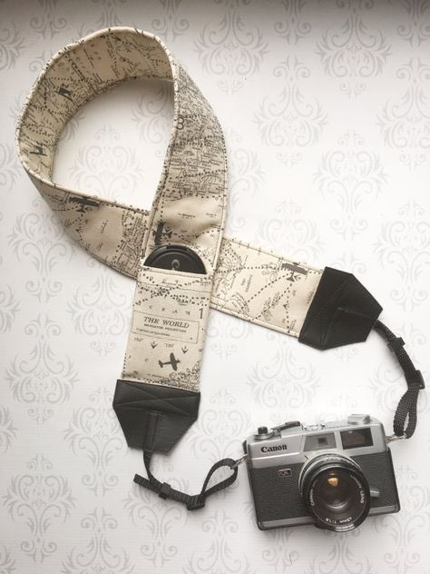 Canon Camera Strap, Dslr Backpack, Dslr Camera Straps, Dslr Photography Tips, Digital Camera Accessories, Camera Car, Canon Digital Camera, Canon Dslr, Camera Digital