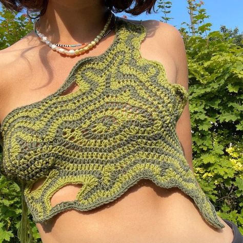 Diy Vetement, Crochet Fashion Patterns, Freeform Crochet, Diy Crochet Projects, Knit Fashion, Crochet Fashion, Cute Crochet, Crochet Crafts, Crochet Ideas