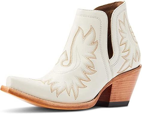 Ariat Booties, Womens Ariat Boots, Carrollton Georgia, White Leather Ankle Boots, Ariat Boots, Western Booties, Western Boots Women, Western Boot, White Boots