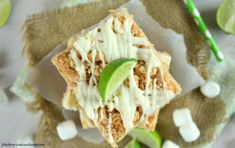 Key Lime Pie Rice Krispie Treats Key Lime Recipes, Vegan Key Lime, Rice Krispie Squares, Carrot Cake Recipe Easy, Lime Recipes, Cereal Treats, Cookies Pastry, Rice Krispy, Bake Dessert