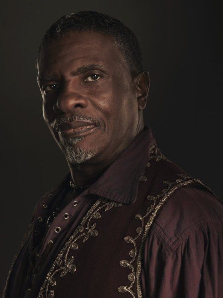 Keith David, voice of Admiral David Anderson from the Mass Effect games. Keith David, David Lyons, David Anderson, Black Actors, Black Celebrities, Mass Effect, Picture Photo, Famous People, Celebrity Crush