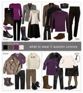 Family Photo What to Wear - Bing Images Family Pictures What To Wear, Family Photos What To Wear, Family Portrait Outfits, Family Photo Colors, Fall Color Schemes, Fall Family Portraits, What To Wear Fall, Fall Family Pictures, Quoi Porter