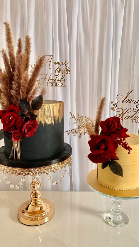 Black Red Gold Cake, Red Gold Cake, Red And Gold Theme, Fancy Wedding Cakes, Casino Theme Party Decorations, Ruby Wedding Anniversary, Black Wedding Cakes, Creative Birthday Cakes, Glam Party