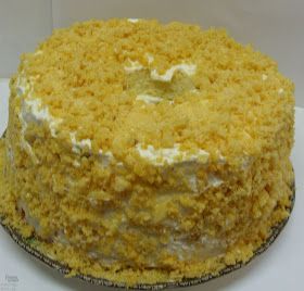 Lemon Crunch Cake Recipe, Peanut Butter Pound Cake Recipe, Lemon Crunch Cake, Lemon Crunch, Lemon Sour Cream Cake, Crunch Cake Recipe, Homemade Pound Cake, Cake Recipes At Home, Lemon Pound Cake Recipe