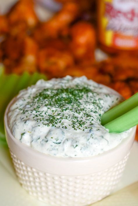 Spinach Dill Dip, Tzatziki Sauce Recipe, Dill Dip, Frozen Foods, Recipes Appetizers, Tzatziki Sauce, Spinach Dip, Garden Recipes, Frozen Food