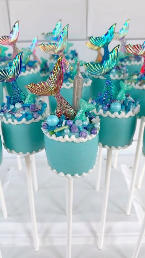 Little Mermaid Cake Pops, Cake Pops Under The Sea, Fish Cake Pops Under The Sea, Cake Pop Mermaid Theme, Cake Pops Sea Theme, Cake Painting Tutorial, Cake Pop Receita, Mermaid Cake Pops, Cake Cake Pops