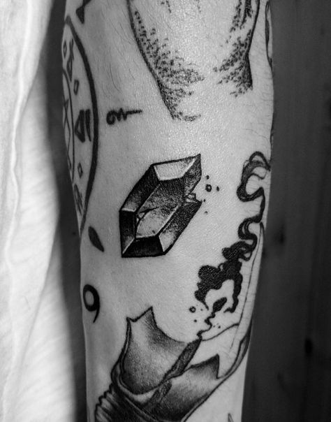 Zelda Tattoo, Gamer Tattoos, Tattoo Portfolio, Tattoo Art Drawings, Tattoo Flash Art, Anime Tattoos, Blackwork Tattoo, Art Ink, Body Mods