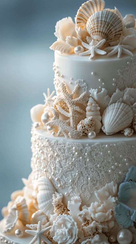 Ocean Wedding Cake Ideas, Ocean Wedding Cake, Under The Sea Wedding, Ocean Themed Wedding, Hawaiian Wedding Cake, Ocean Wedding Theme, Paradise Wedding, Coral Decor, Sea Wedding