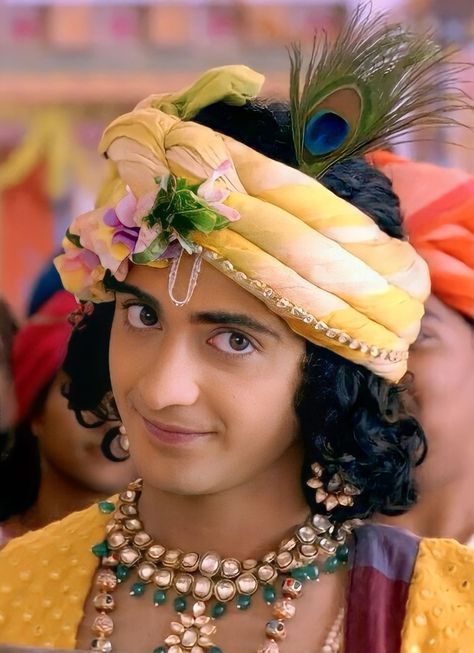 Krishna Side Face, Sumedh Krishna, Boys Pic, Side Face, Pencil Portrait Drawing, Radha Krishna Songs, Sumedh Mudgalkar, Krishna Wallpapers, Radha Krishna Wallpaper