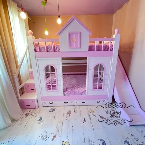 Bunk Beds For Girls, Princess Bunk Beds, Princess Kids Room, Bedroom Ideas Kids, Small Girls Bedrooms, Loft Beds For Small Rooms, Play Beds, Luxury Kids Bedroom, Beds For Small Rooms