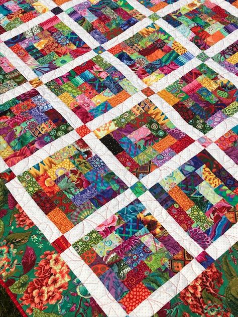 Potato Chip Quilt Block Pattern, Potato Chip Quilt Blocks, Potato Chip Block Quilt, Potato Chip Quilt Block, Kaffe Fassett Quilts Pattern Free, Potato Chip Quilt Pattern Free, Scrappy Quilt Patterns Free, Potato Chip Quilt, Draw A Dragonfly