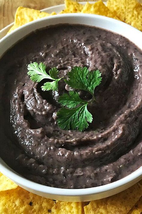 Black Bean Hummus Recipe Without Tahini, Bake Appetizers, Black Bean Hummus Recipe, Bean Hummus Recipe, Simple Hummus, Hummus Without Tahini, Black Bean Dip Recipe, Black Bean Hummus, Easy Hummus Recipe