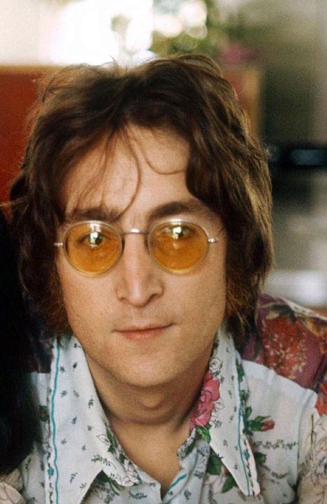 John Lennon's Teashades - The Cut John Lennon Fashion, Lennon Glasses, John Lennon Glasses, John Lennon Quotes, Shutter Shades, Nowhere Boy, John Lennon And Yoko, Imagine John Lennon, Beatles Photos