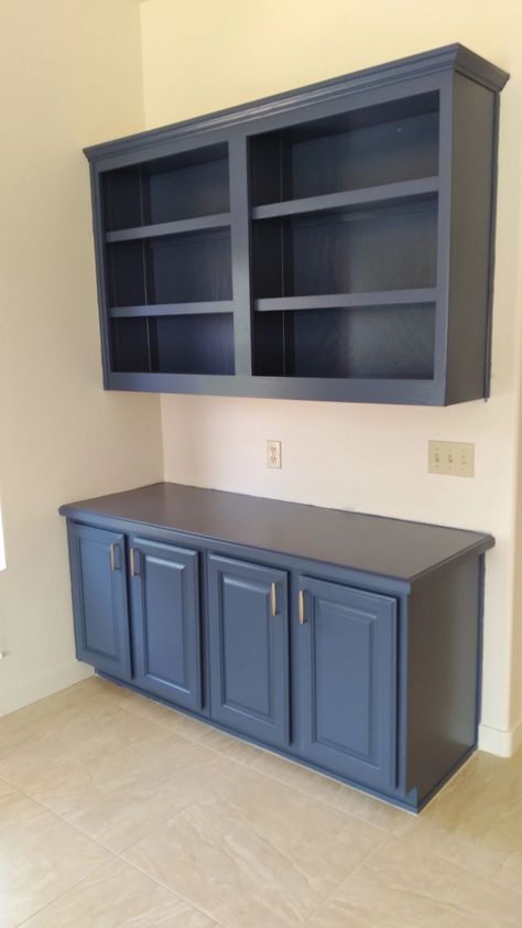 Kensington Blue by Benjamin Moore. Newport Blue Benjamin Moore, Kensington Blue Benjamin Moore, Benjamin Moore Kensington Blue, Benjamin Moore Blue, Kitchen 2024, Newport Blue, Cabinet Painting, Hall Bathroom, Benjamin Moore Colors