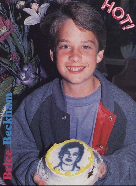 Brice Beckham 1980s child/Teen actor from Mr. Belvedere as Wesley T. Owens. Holding Cake Drawing, Person Holding Cake, Personal Birthday Cake, Holding Birthday Cake, Mr Belvedere, Matthew Lawrence, Cake Drawing, Retro Photos, Oscar Winners