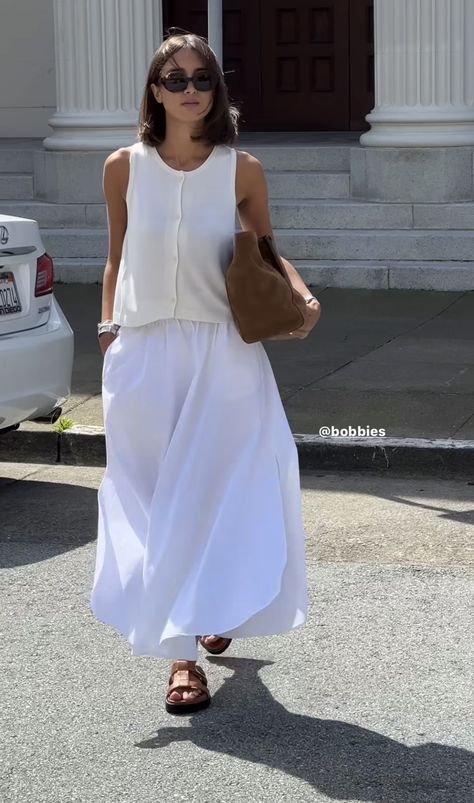 Chic Modest Outfits Summer, Classy European Outfits Summer, Classic Summer Outfits Classy Chic, White Midi Skirt Outfit Summer, Coastal Dresses, French Summer Outfits, Classic Summer Outfits, Sport Casual Outfit, Europe 2024