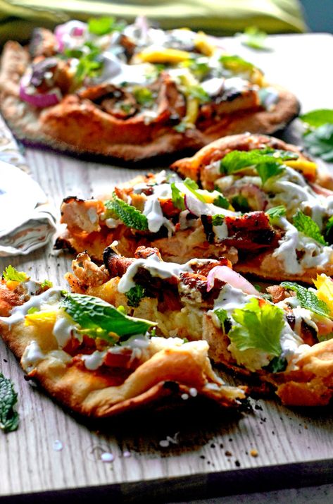 Chicken Naan Pizza, Naan Pizzas, Pizza Dinner, Naan Pizza, Aloo Gobi, Tandoori Masala, Vindaloo, Paneer Tikka, Grilled Pizza