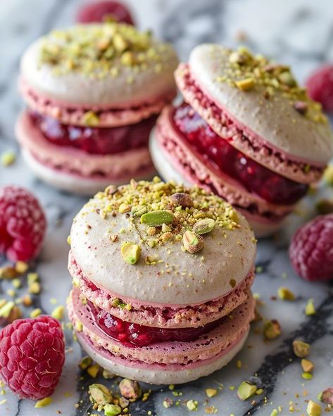 Pistachio And Raspberry, Pistachio Macaron Recipe Easy, Pistachio Coconut Macaroons, Pistachio Macaron Filling, Raspberry Pistachio Macarons, Pistachio Raspberry Macaron, Macaroons Pistachio, Powdered Sugar, Macaroons