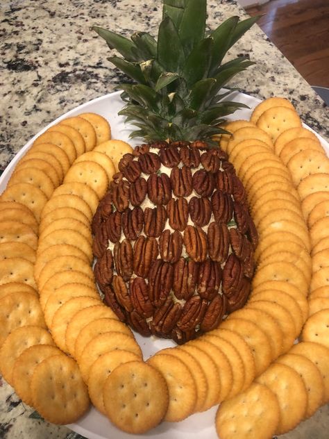 Pineapple Shaped Cheeseball Shaped Cheese Ball, Appetizer Table, Southern Recipes Desserts, Appetizers Table, 4th Birthday Party, Southern Desserts, Cheese Ball Recipes, Gourmet Treats, Party Trays