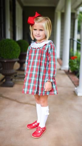 Christmas Ideas Kids, Kids Christmas Ideas, Kids Christmas Clothes, Classic Christmas Dress, Christmas Outfits Ideas, Toddler Girl Christmas Outfits, Toddler Girl Christmas Dresses, Smocked Christmas Dresses, Plaid Christmas Dress