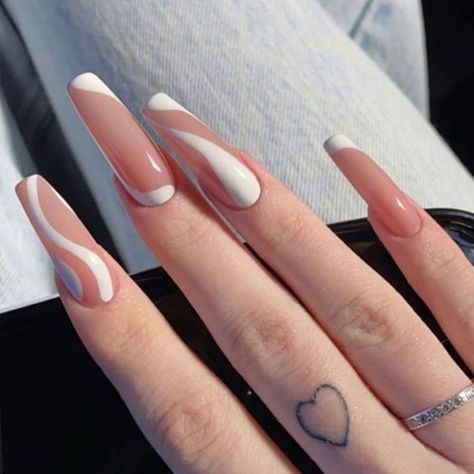 French Press On Nails, Press On Nails Coffin, Coffin Nails Ombre, December Nails, Long Press On Nails, Fake Nails With Glue, Trendy Nail Design, Acrylic Nails Coffin, Stick On Nails