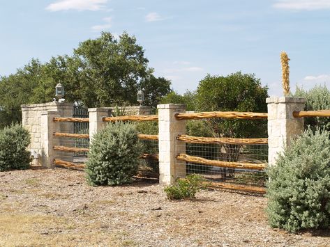 Driveway Gate Diy, Farm Gates Entrance, Ranch Fencing, Austin Stone, Wood Fencing, Cedar Posts, Fencing Ideas, Farm Gate, House Plans One Story