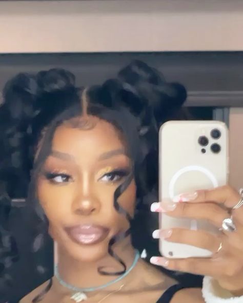 SZA on Instagram: “Kicked myself out the algorithm 🪲” Sza Instagram, Pink Heart Emoji, Musk Oil, First Perfume, Hair Perfume, Some Body, Hot Oil, Foot Cream, Deep Conditioner