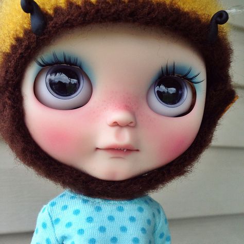 Welcome Photos, Waiting For Her, Blythe Doll, Baby Star, Cute Funny Animals, Blythe Dolls, Art Dolls, Funny Animals, Sleep Eye Mask