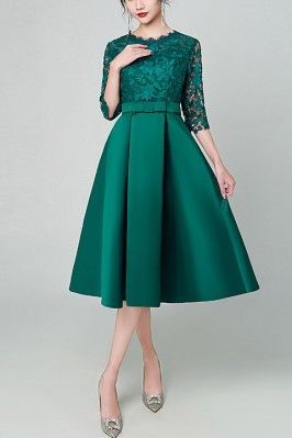 jean outfit black women-cloth-dresses-women dress Half Frock Designs For Women, Satin Frock Design For Women, Satin Frocks For Women, Simple Green Dress, Party Frock Designs, Dress Pengantin, Frock Designs For Women, Mode Batik, Party Dresses With Sleeves