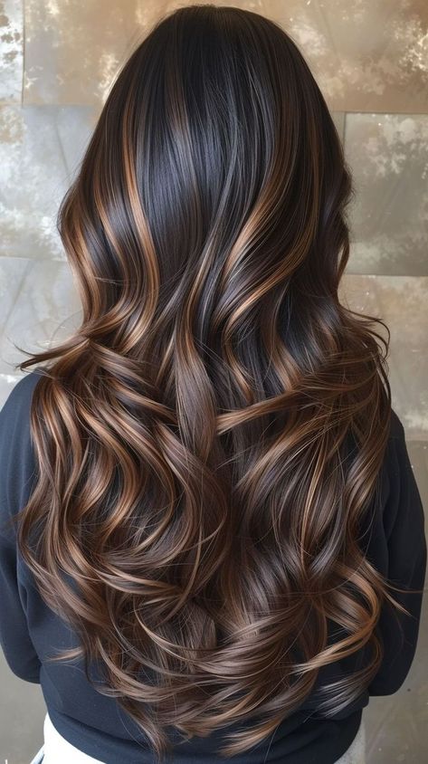 Fall Highlights For Black Hair, Light Brown Highlights On Black Hair, Brown Hair Inspiration, Balayage Ideas, Rambut Brunette, Black Hair Balayage, Brown Hair Looks, Brunette Hair With Highlights, Brunette Balayage