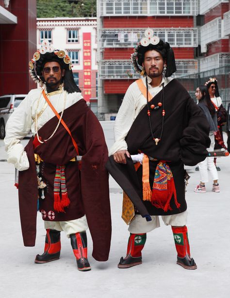 Tibetan Traditional Clothing Men, Tibetan Clothing Men, Tibetan Dress, Tibetan Clothing, Nepal Clothing, Aesthetic Clothes Men, God Bless Us All, Embroidered Robes, Handsome Asian Men