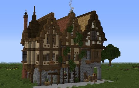 Mincraft Idea Houses Midevil, Minecraft Medieval Townhouse, Minecraft Medieval School, Minecraft Terraced House, Minecraft Medieval Town House, Minecraft Houses Castle, Houses For Minecraft, Medieval Minecraft Houses, Minecraft Medieval City