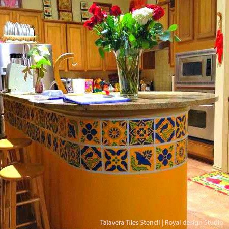 10 Ideas to Decorate for Cinco de Mayo (and the rest of the year!) with Latin American Art Stencils - Talavera Tiles and Otomi Folk Art Stencils by Royal Design Studio Funky Kitchen Ideas, Mexican Style Kitchens, Mexican Kitchen Decor, Furniture Stencils, Tile Furniture, Mexican Kitchens, Mexican Home Decor, Mexican Home, Spanish Style Homes